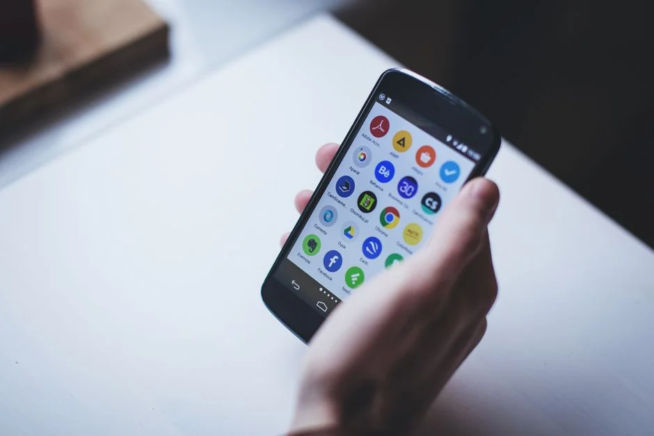 This photo is taken by Lubos Volkov for UX Store while giving a tips on how to become better designer.

After your reach certain skill level is it harder and harder to get any better … In order to progress you need to constantly push yourself to the limits and learn new things … Photo: https://www.instagram.com/lubosvolkov/ For: https://uxstore.com